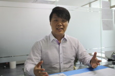 에코브라이트, 태양광 발전효율 향상 청소로봇 개발