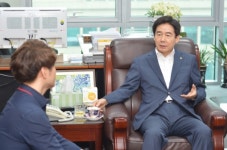 [인터뷰] 이용호 의원 공공의대 설립, 의료 취약지역 해소 핵심 역할