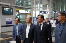 코레일유통(주)다인경주빵진주역사점 | 박정현 코레일유통 대표, APEC 정상회의 대비 경주역 점검