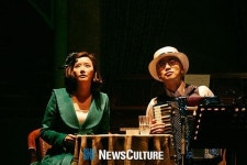 [리뷰] 옛것은 모두 고리타분하다고?…음악극 ‘천변살롱’