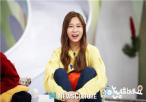 ‘안녕하세요’ 우주소녀 다영, 신동엽과 도플갱어 수준의 닮은꼴