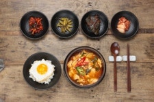 배달앱 인기 영향으로 한식배달전문 창업 관심