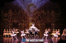 유니버설발레단 ‘잠자는 숲속의 미녀’…‘극장 용 클래식 스페셜’로 찾아온다