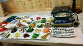 한려해상국립공원 바다 풍경 수려한 초여름 여수 여행, 하모샤브샤브 맛집에서 제철 별미도 즐긴다