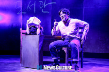 [컬처포토] 오랜 시간을 지나 마주한 너와 나…연극 ‘그와 그녀의 목요일’