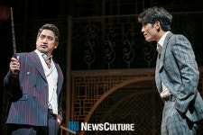 [NC포토] 연극 ‘엠. 버터플라이’ 권재원-김주헌, 정보가 있어