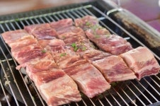 가을 나들이 명소 포천‥낭만 분위기 물씬 산정호수와 이동갈비 맛집 식도락 코스로 여행객 발길 끌어