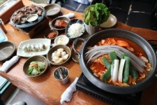 겨울 초입 미각 만족…정읍맛집 별미 ‘생갈비 매운탕’