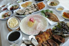 ‘서민갑부’ 거제도 맛집…해녀가 직접 잡은 해산물로 겨울 미각 만족