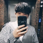 [#별별샷]인기 BJ ‘케이’…화면 밖으로 뚫고 나오는 ‘잘생김’
