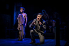 [NC리뷰] 인간의 잠재된 욕망 가히 전설적 이야기…연극 에쿠우스