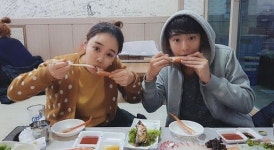 [#별별샷]안용준♥베니 부부, 대게 먹는 모습은 ‘귀염뽀짝’