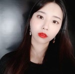 ‘ASMR 여신’ BJ꿀꿀선아, 강렬한 립으로 ‘남심 스틸’