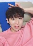 ‘창현 거리노래방’ BJ창현, 우월한 훈남 셀카샷 화제