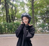 ‘눈이 부시게’ 김가은, 헬멧을 쓰고 상큼한 미소 발산
