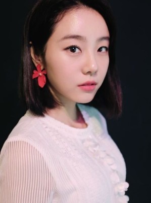 배우 이시원, 새침한 눈빛에도 ‘예쁨가득’ | 포토뉴스