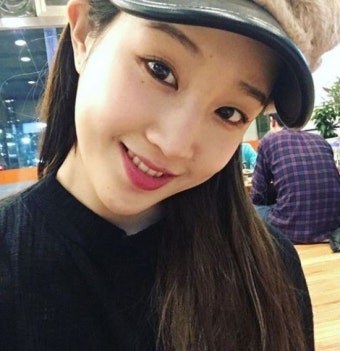 가수 박보람, 상큼한 미소로 무결점 셀카...“감자탕~~~”