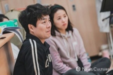 [포토뉴스] 소설 읽어주는 당나귀가 있다? 뮤지컬 얼쑤 연습실