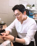 ‘거미♥’ 조정석, 설렘 유발하는 훈남짤로 화제