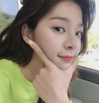 설인아, 청하와 함께 깜찍+발랄 런닝맨 인증샷 함께해서 재밌었어
