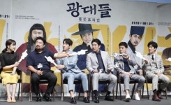 [NC현장]은인·평생 동지 광대들 조진웅X손현주, 다시 만난 솔약국집 아들들