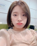 대기실이 화보촬영장 가수 벤, 러블리한 얼굴과 미소로 팬들에게 셀카 화답