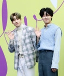 엑스원 한승우·조승연, 패션위크 홀린 2人2色 소년미(NC화보)