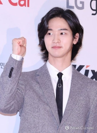 [NC포토] 장동윤, 이게 내 주먹?