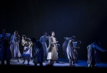 뮤지컬 여명의 눈동자, 묵직한 넘버로 관객 마음 울렸다