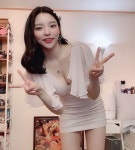 댄스 퀸 BJ유은, 시선을 사로잡는 자태 청순+섹시