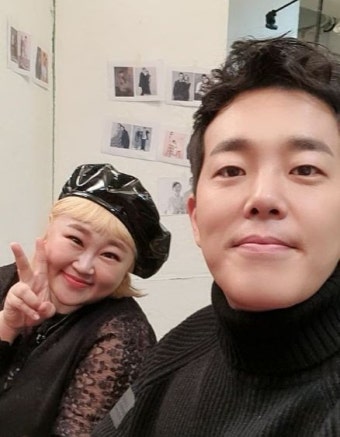 '김민기' 홍윤화, 달콤한 분위기에 '달달'