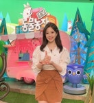 장예원 아나운서, 상큼 미소와 함께 엄지 척...의료진 존경과 감사