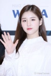 [NC포토] 이달의소녀 희진, 고운 눈맞춤