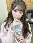 하시모토 아리나, 물 마시는 모습까지 귀염뽀짝