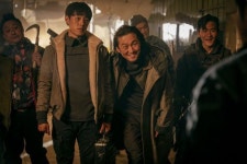 스위트홈 시즌2 안 나오나요? 송강→이도현 미공개 스틸 공개