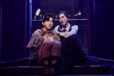 뮤지컬 아가사 관객 호평 속 연장 공연 돌입…OST 발매까지