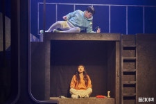 블락비 피오 극단 소년 신작, 연극 플레이백 성황리 개막