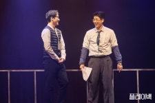 [포토뉴스]연장 공연 확정 지은 연극 플레이백