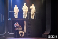 [포토뉴스]연장 공연 확정 지은 연극 플레이백