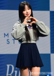 빌리 하루나, 수줍게 하트♥ 짜안~[NC포토]