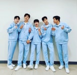 미스터트롯2 박지현·진해성·나상도·진욱·영광 한자리에…무슨 일? 자체 발광