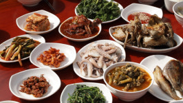 궁합 좋은 제철 향토 밥상, 붕장어 무국→더덕나물까지(한국인의 밥상)