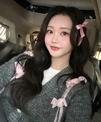 홍지윤, 트롯 바비의 물오른 미모…'남심 올킬'