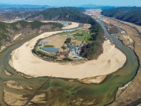 [관광공사 추천 1월 가볼 만한 곳] ③ 예천 회룡포, 용이 휘감은 신비로운 마을