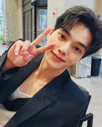송강, 4월 2일 육군 현역 입대…