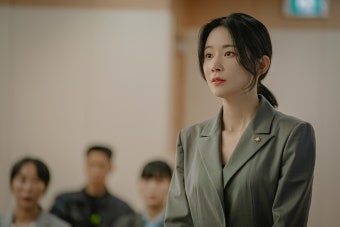 '하이드' 이보영, 이무생의 어떤 진실 마주한 걸까…충격에 빠진 표정