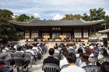 가을빛 고궁에서 K-컬처를 만나다...궁중문화축전에서 만나는 전통의 재발견