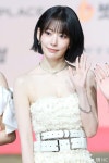 [NC포토] 르세라핌 사쿠라, 꽃이 핀 듯