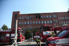 경주 위덕대학교 갈마관 4층 교수연구실에 불…학생 등 100여명 긴급 대피