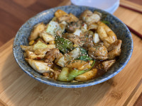 우애 깊은 형제의 멀티 식당, 투찬스